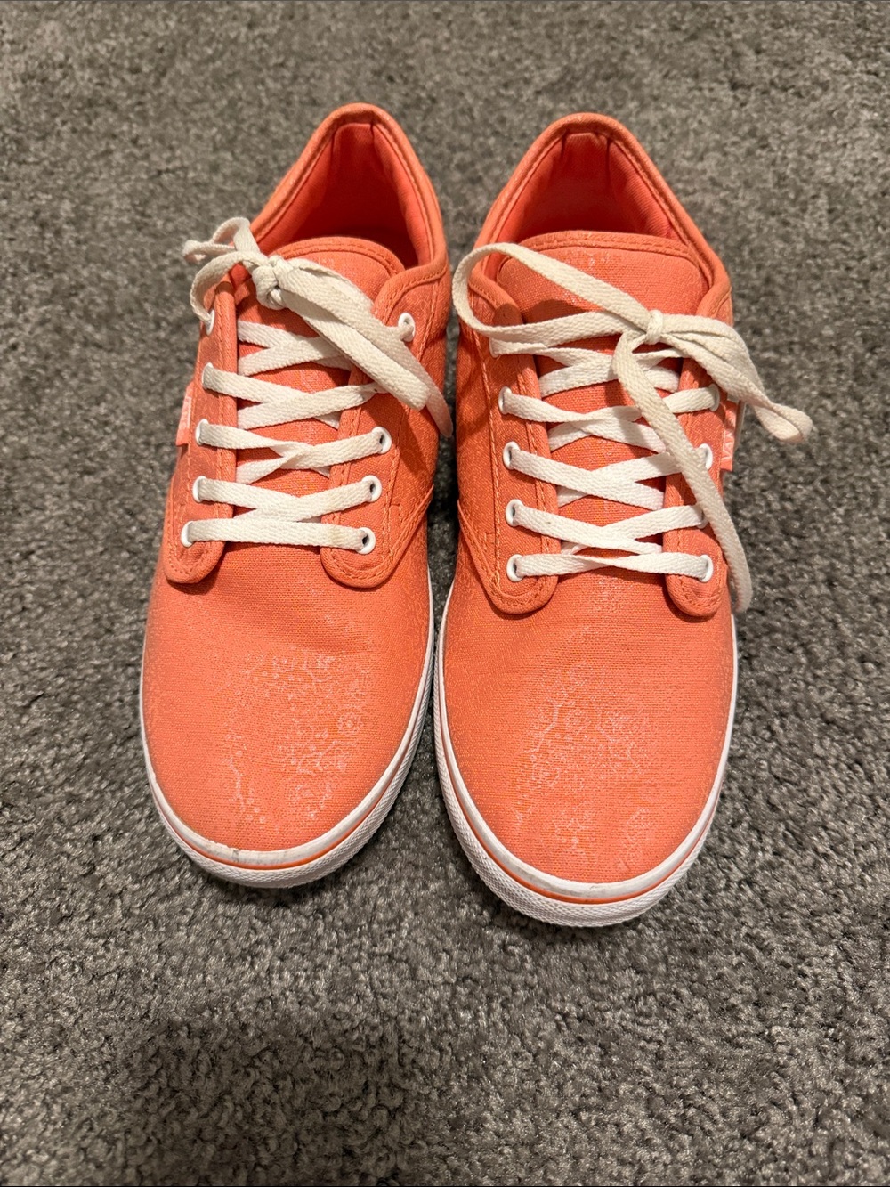 Vans Women's Coral Canvas Low-Top Sneakers